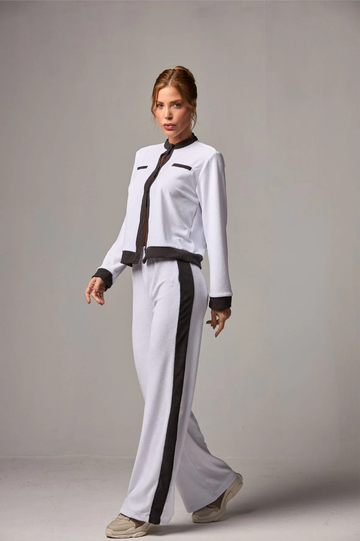 Calça Wide Leg Cozy White&Black - Image 6