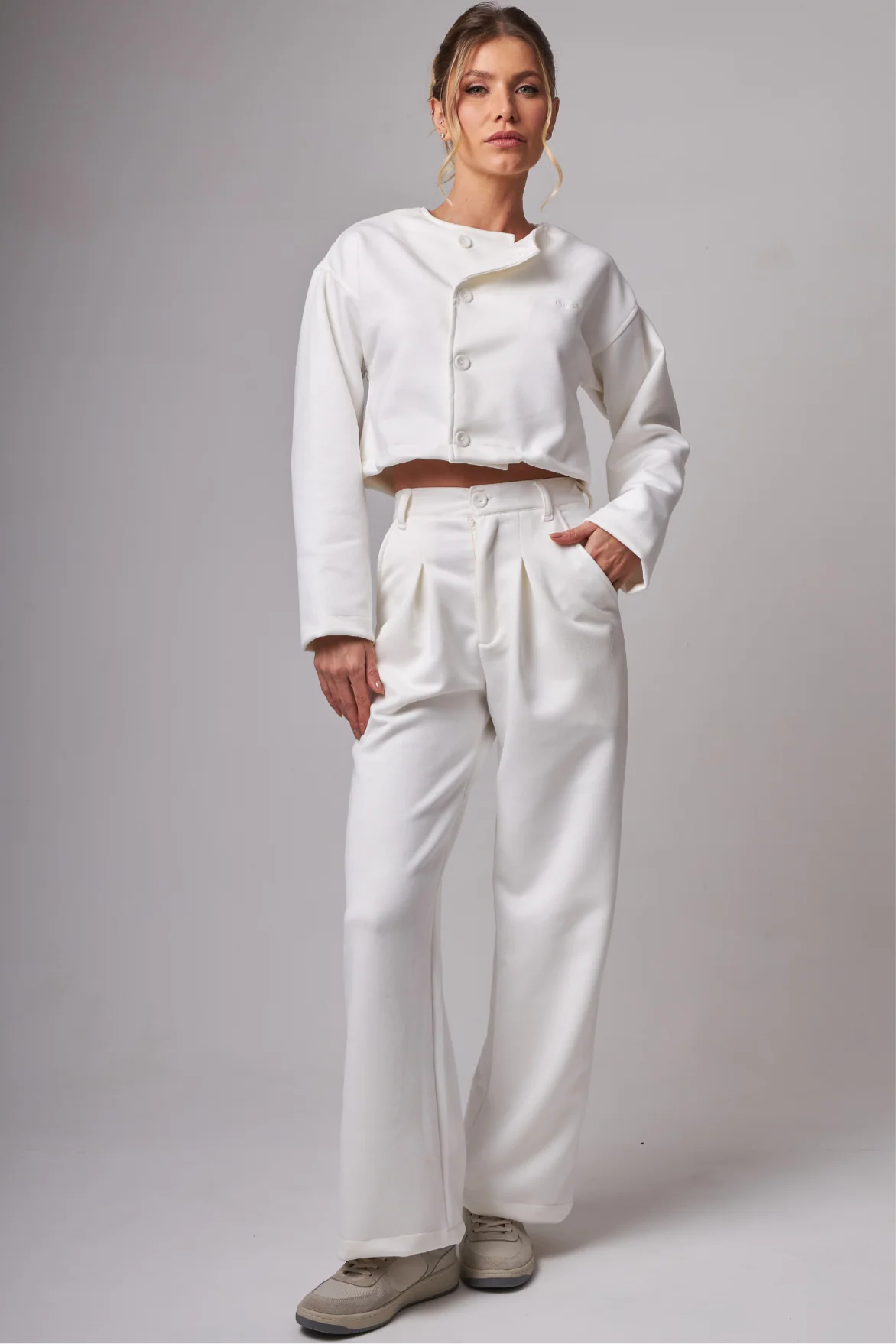 Jacket Traveler White - Image 4