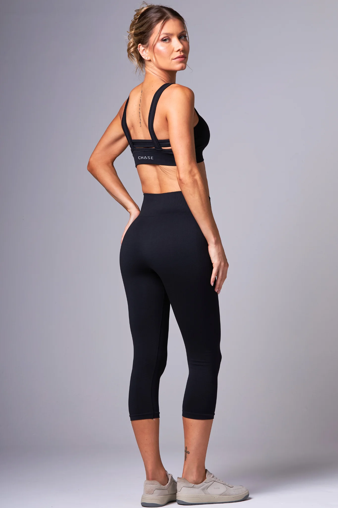 Top Brawny Seamless Black - Image 4