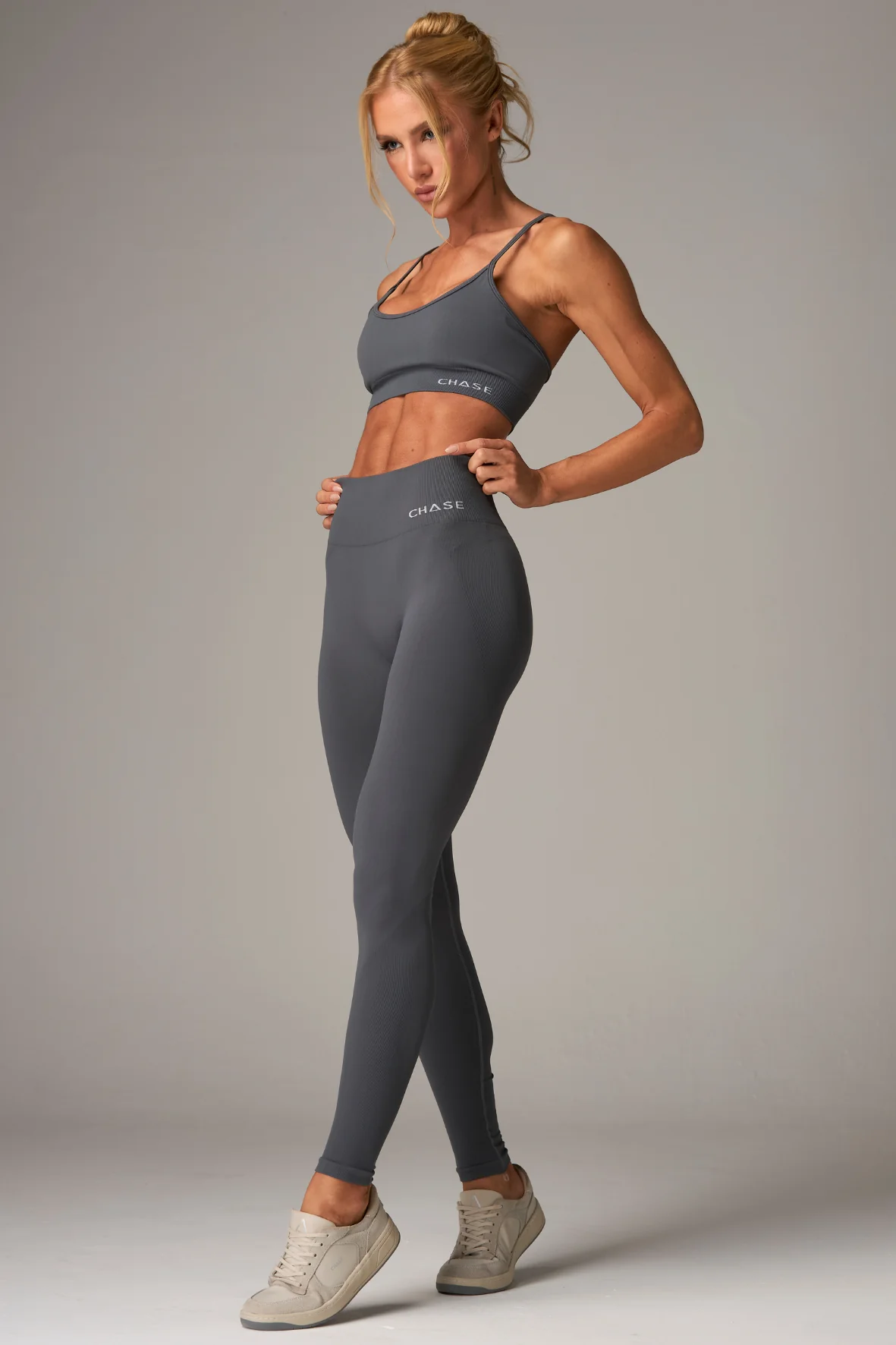 Top Harmony Seamless Camo Grey - Image 3