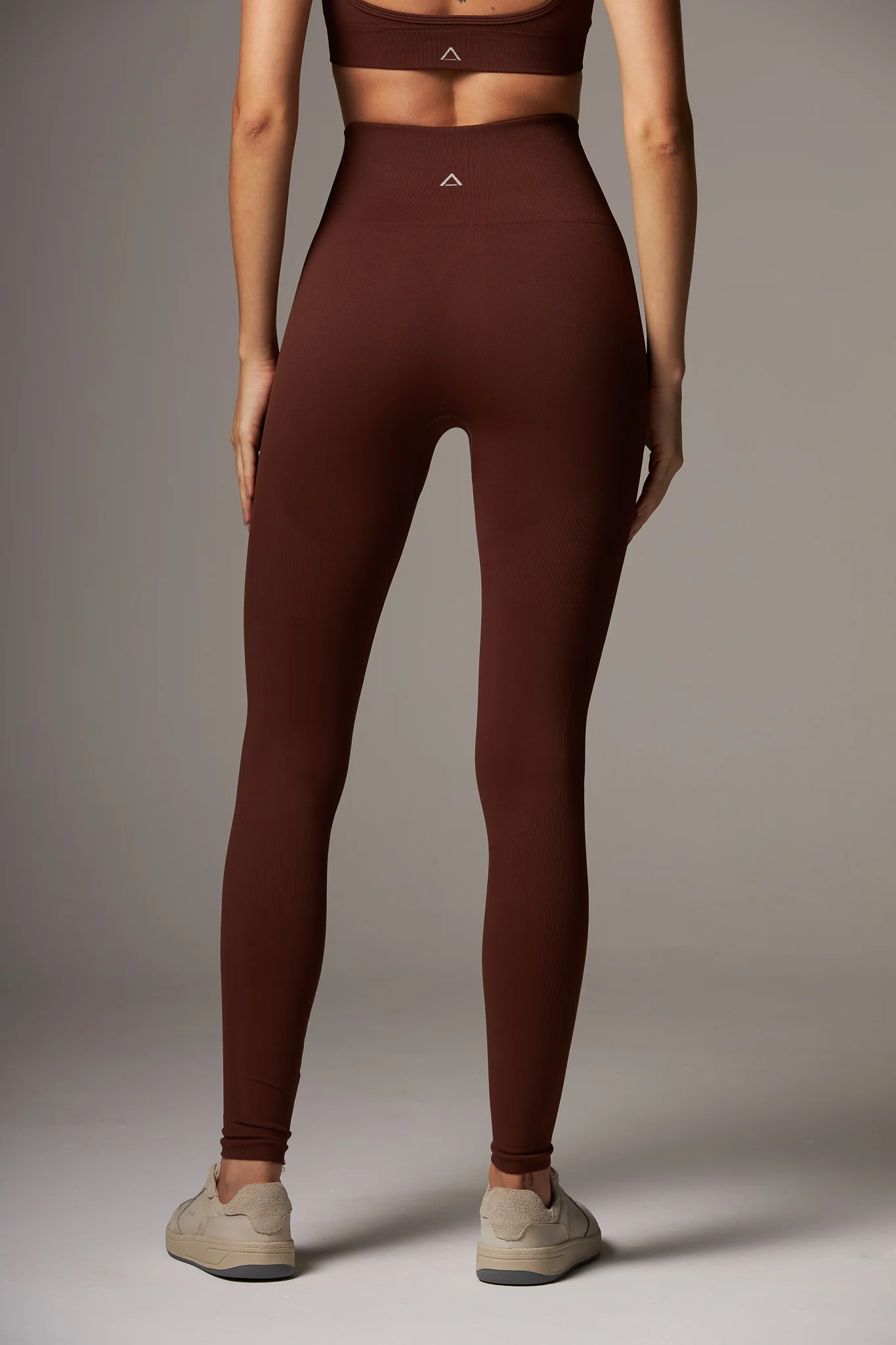 Legging Pure Seamless Dark Brown - Image 3
