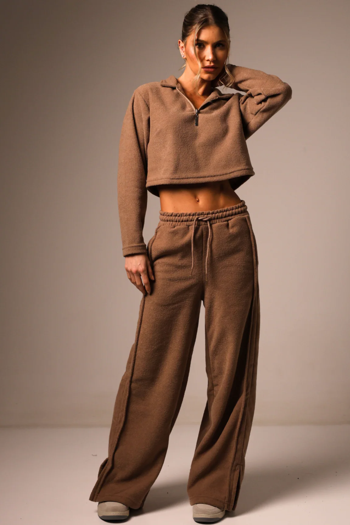 Long Sleeve Cropped Boucle Brown - Image 3