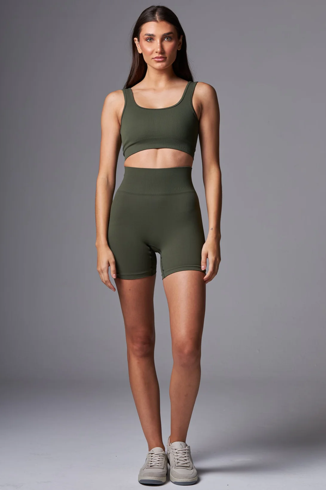 Short Outsider Seamless Jungle - Image 3