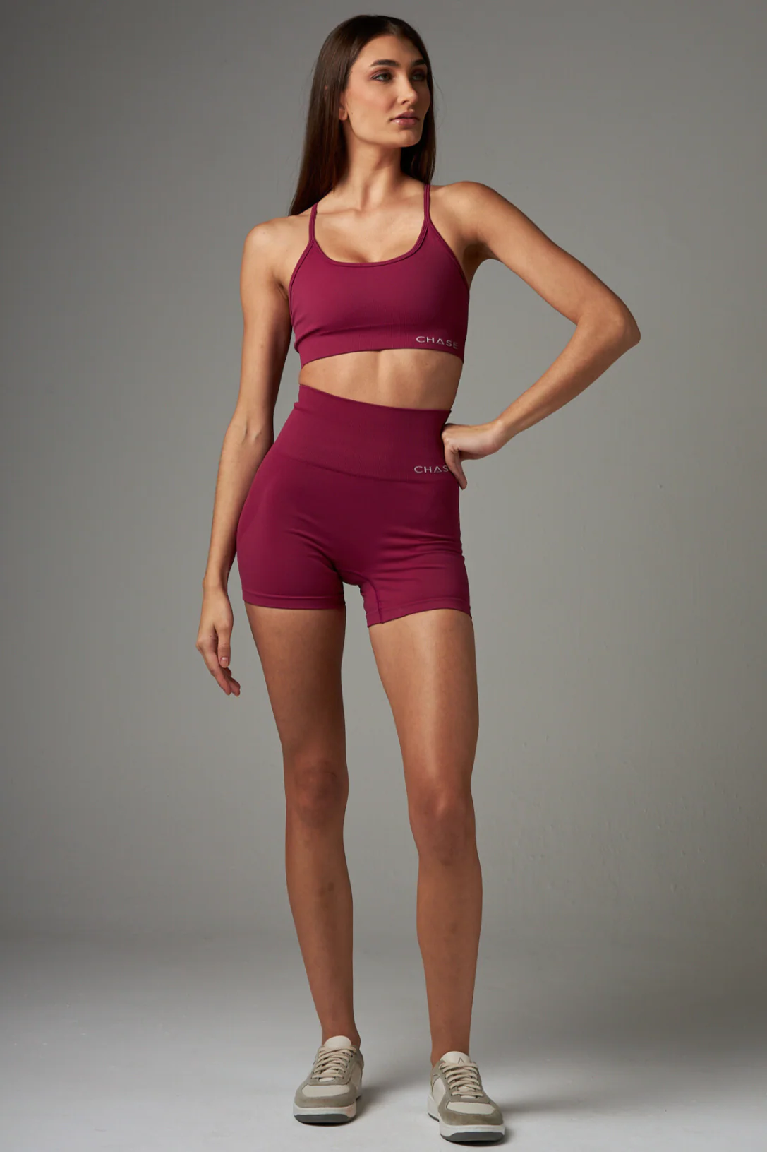 Short Pure Seamless Cherry - Image 2