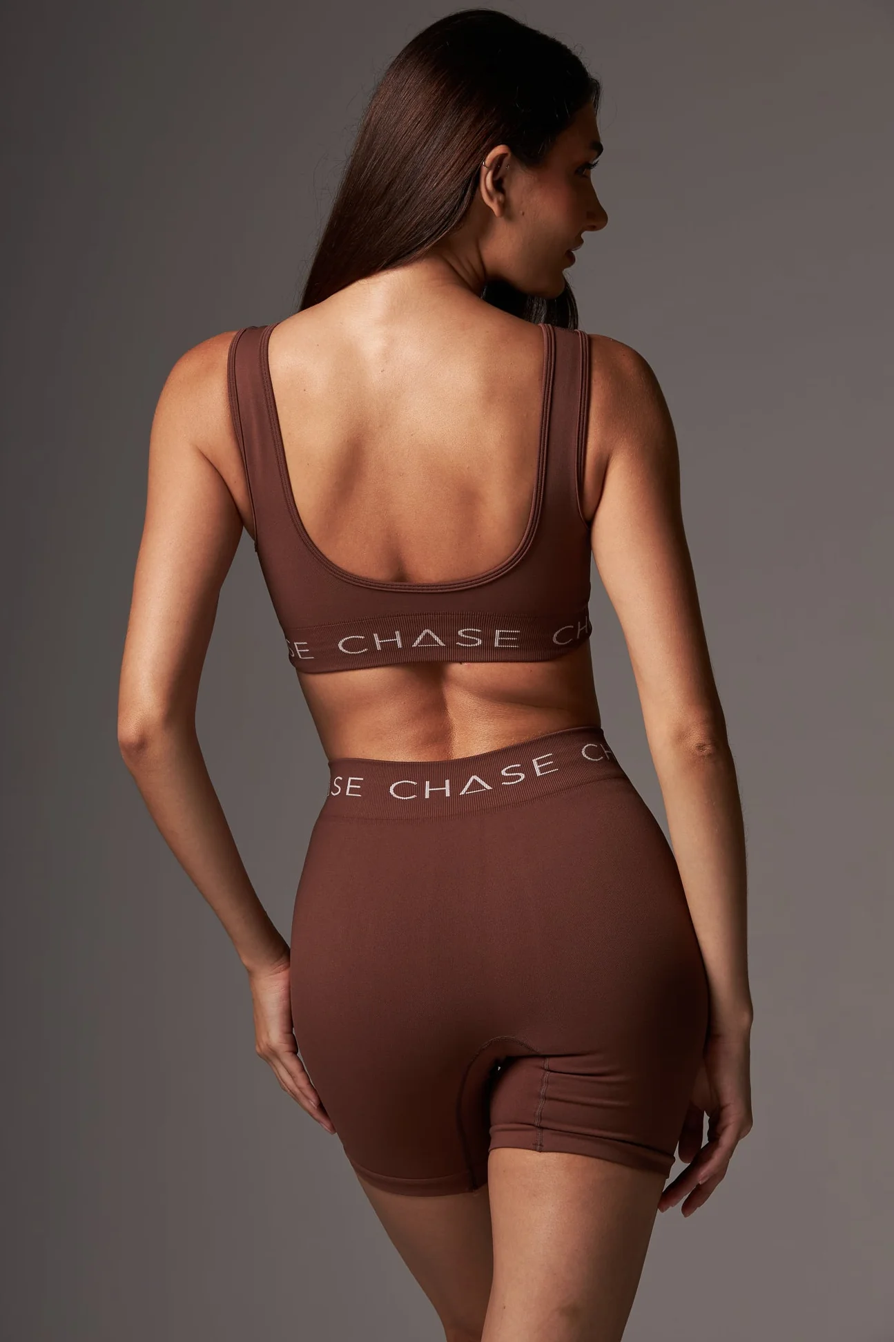Short Signature Seamless Middle Brown - Image 4