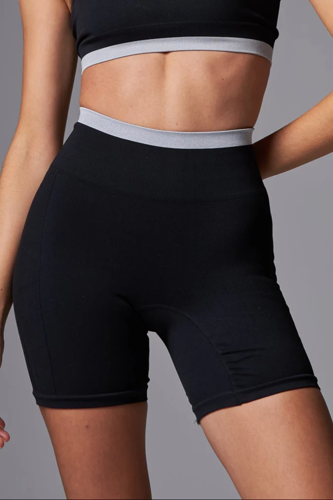 Short Stripe Seamless Black&White - Image 2
