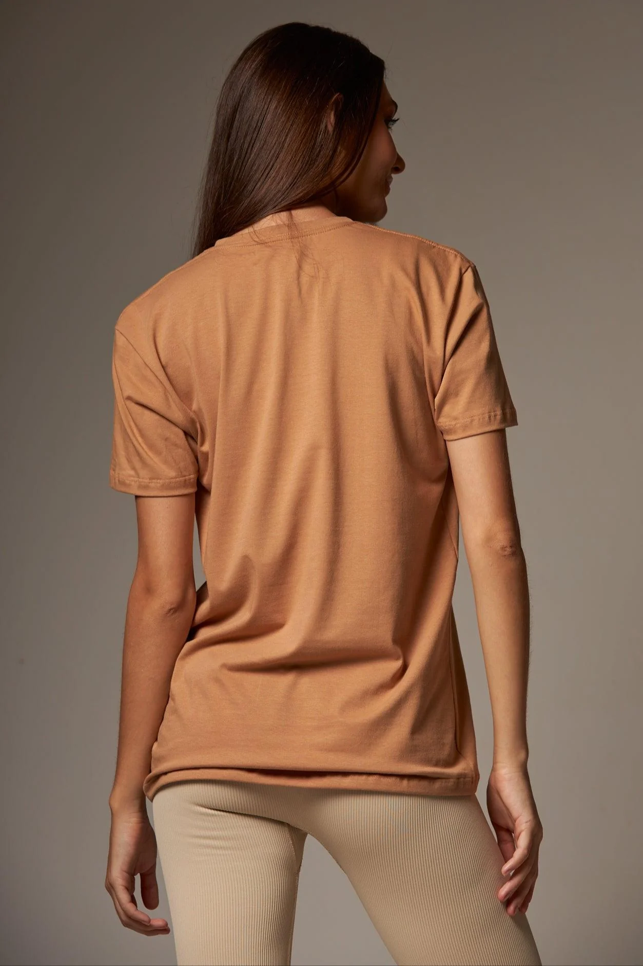 T-shirt Básica Essential Bege - Image 2