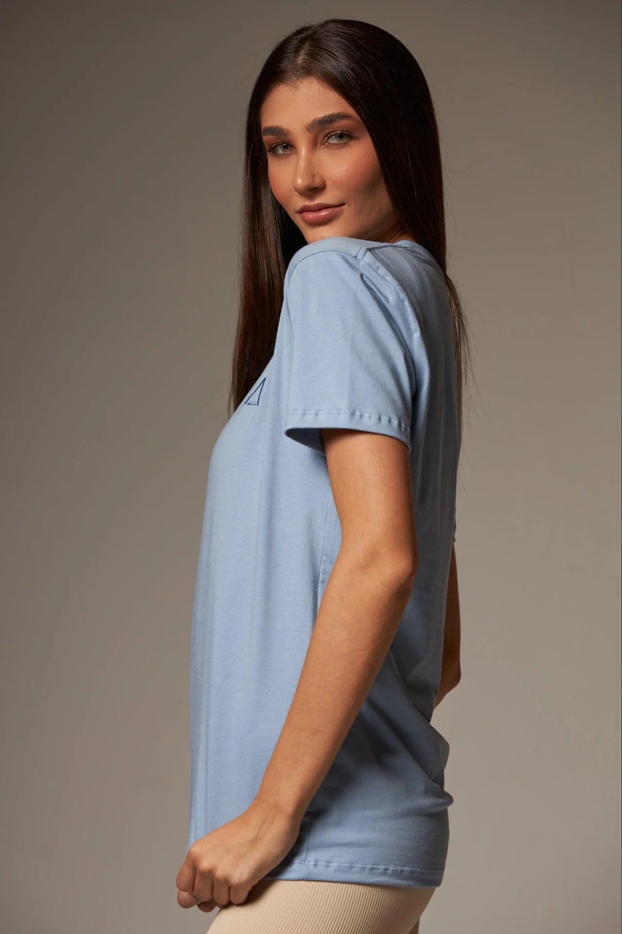 T-shirt Básica Essential Light Blue - Image 3