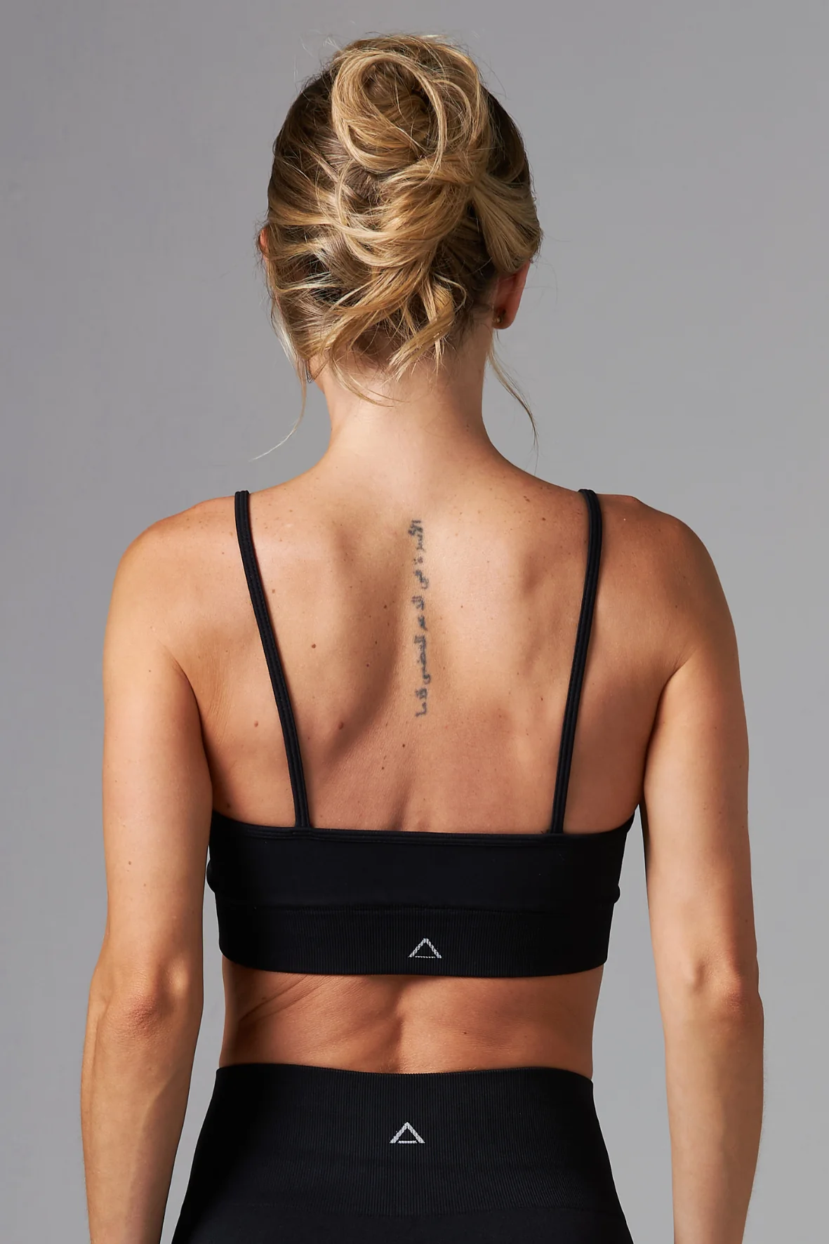 Top Harmony Seamless Black - Image 3