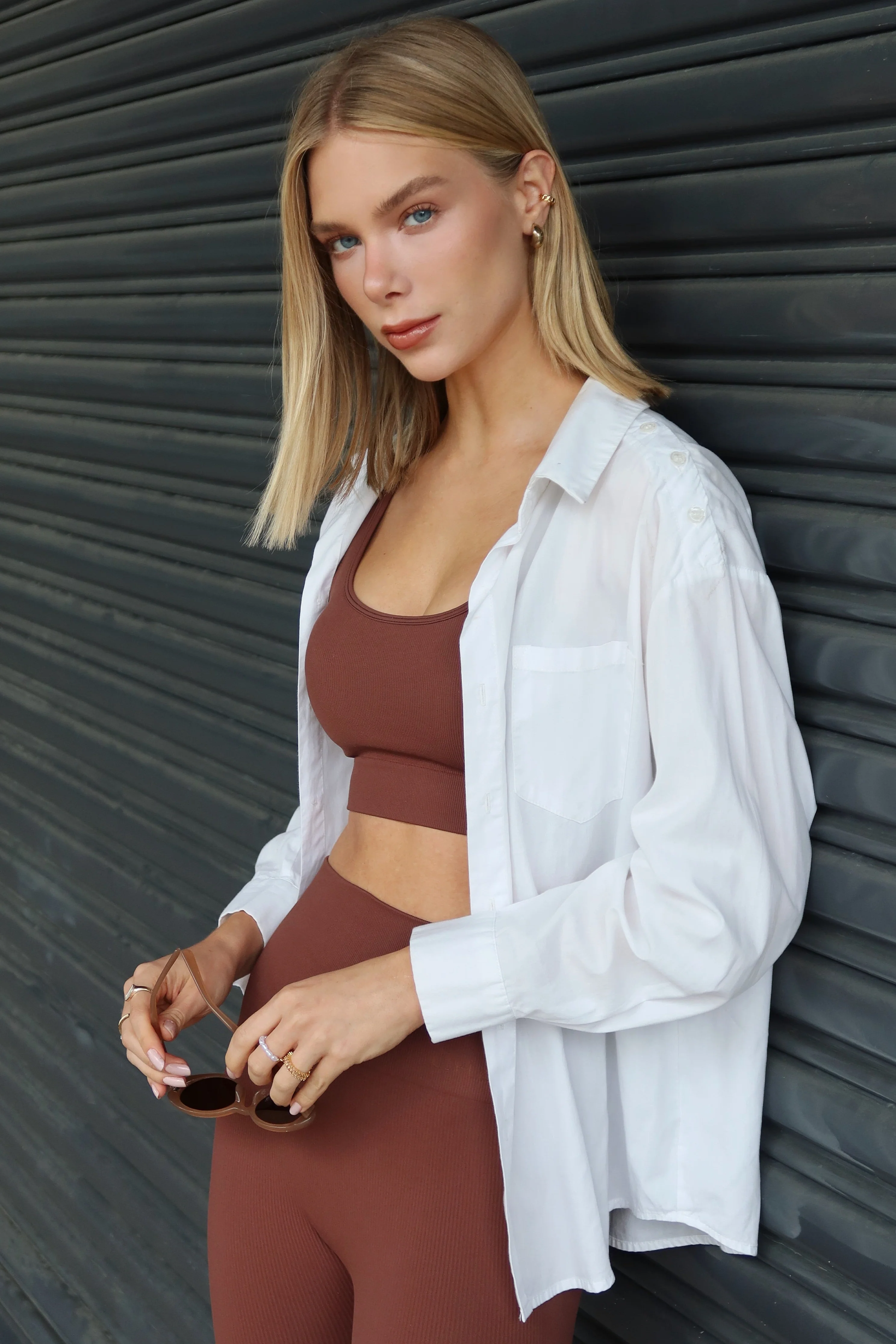 Top Outsider Seamless Middle Brown