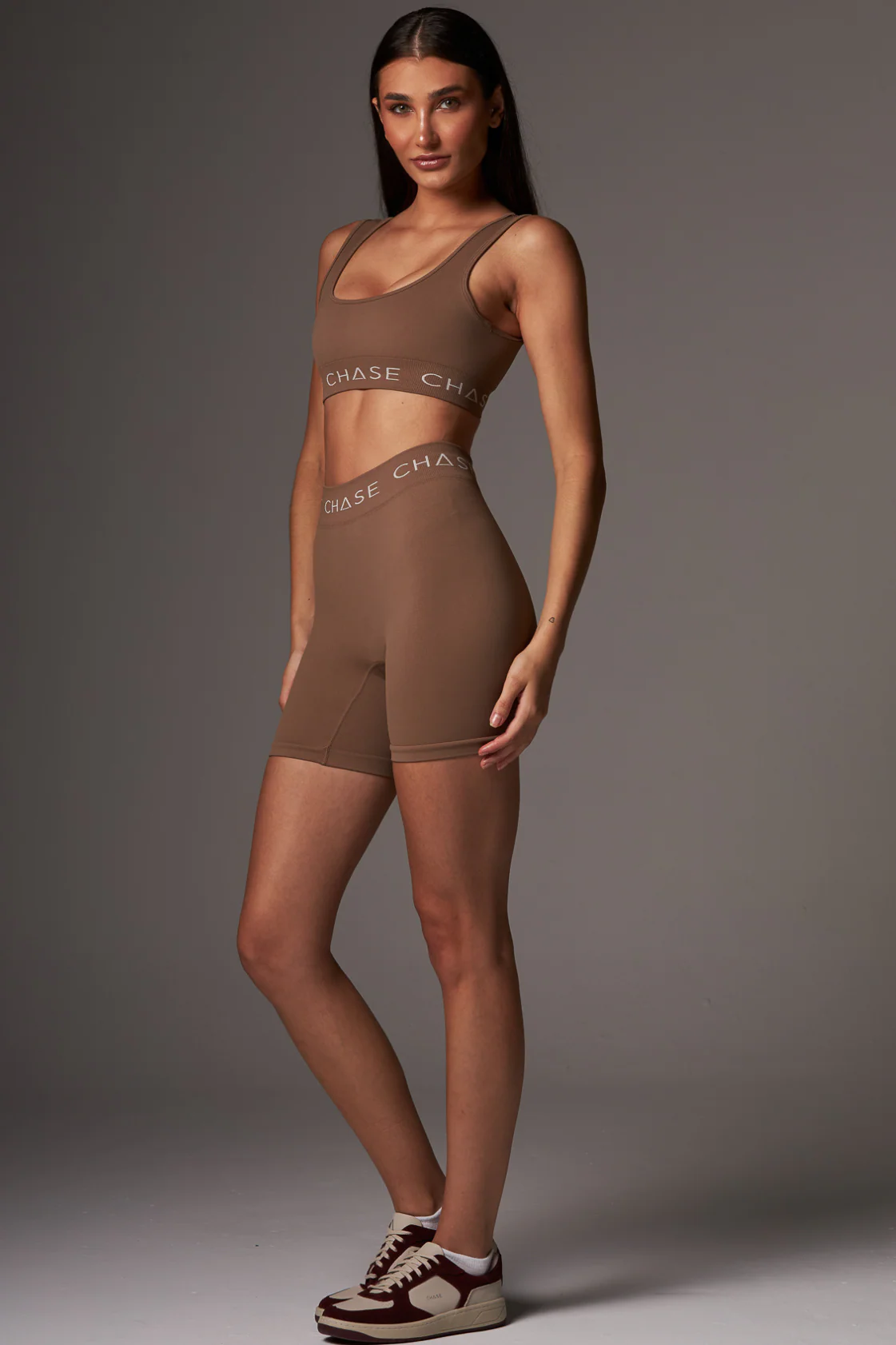 Short Signature Seamless Brown - Image 2