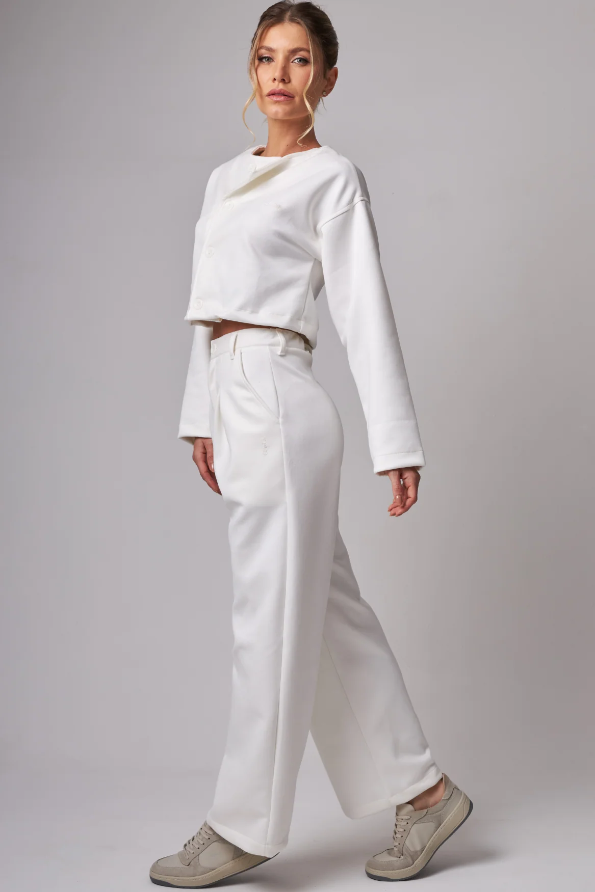 Wide Pants Traveler White - Image 4