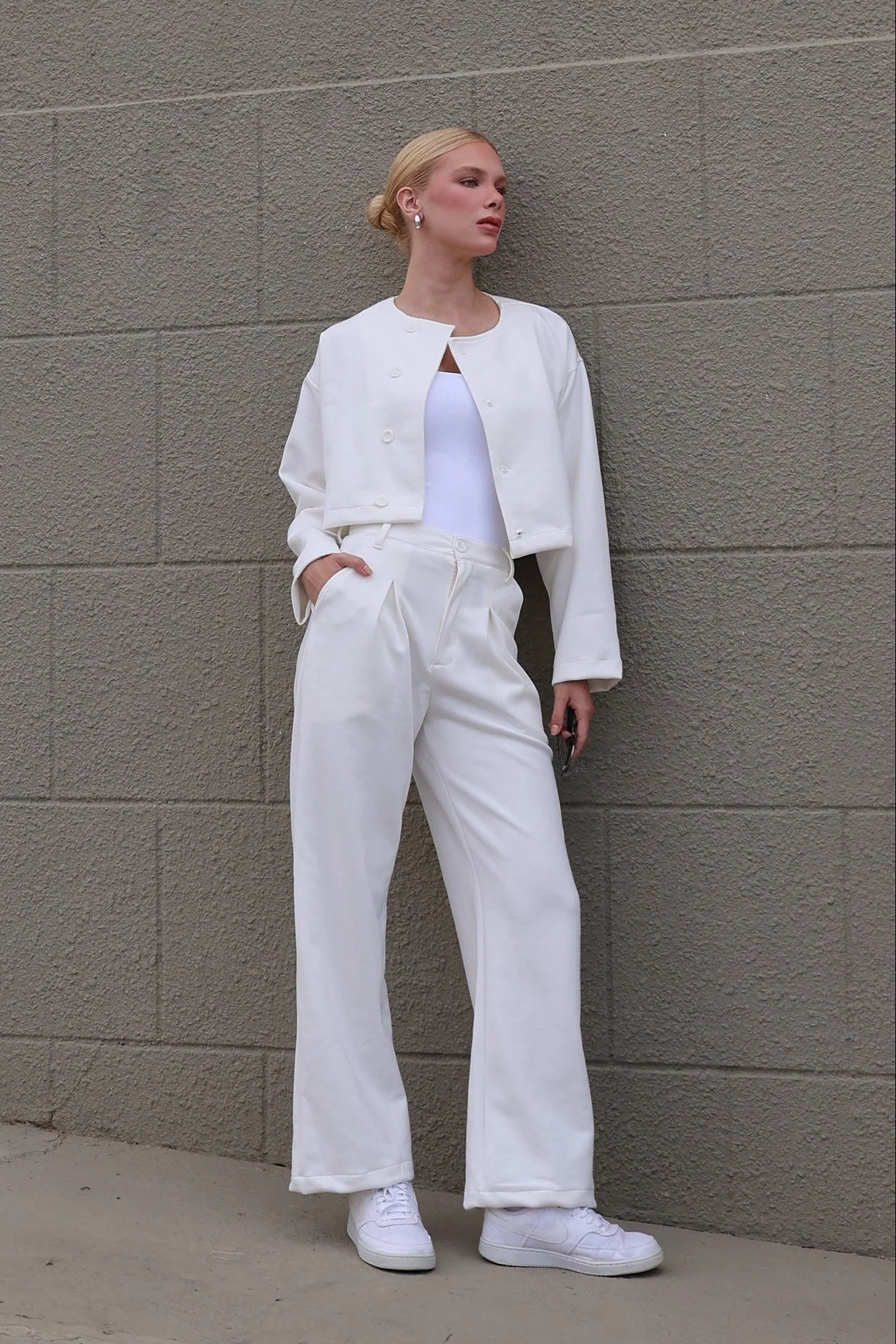 Wide Pants Traveler White - Image 5